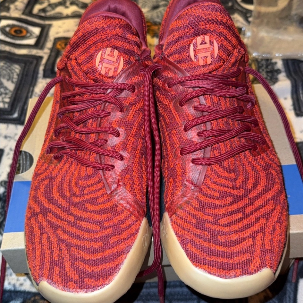 Size 8 Mens US Adidas Harden Vol. 1 LS Primeknit Collegiate Burgundy Gym Shoes